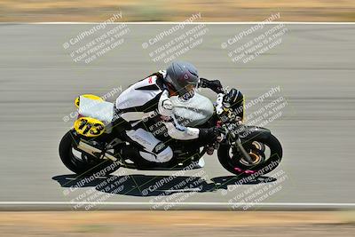 media/May-31-2025-Classic Track Day (Sat) [[da23ab3028]]/Group A/Session 4 (Turns 4 and 6)/